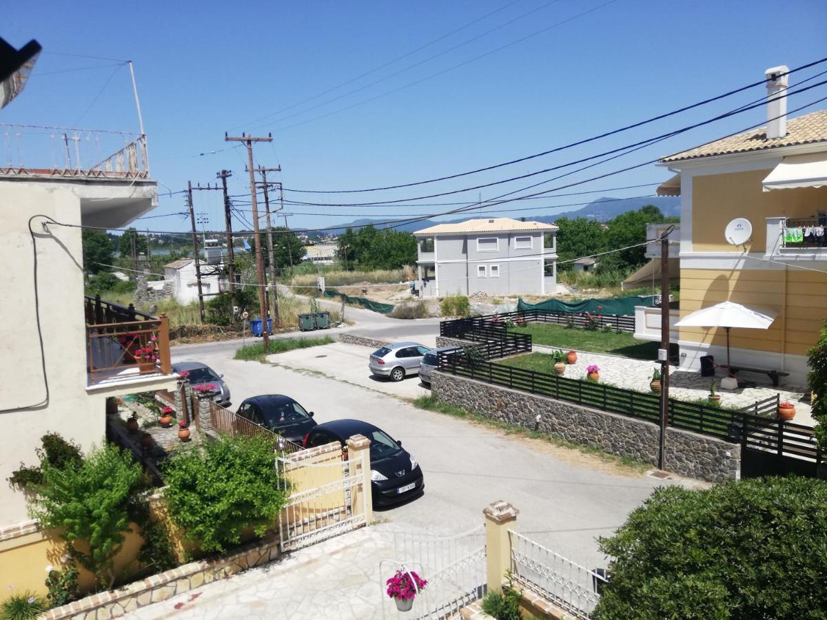 Sunny Stay Furnished Apartment In Kanoni Exterior photo