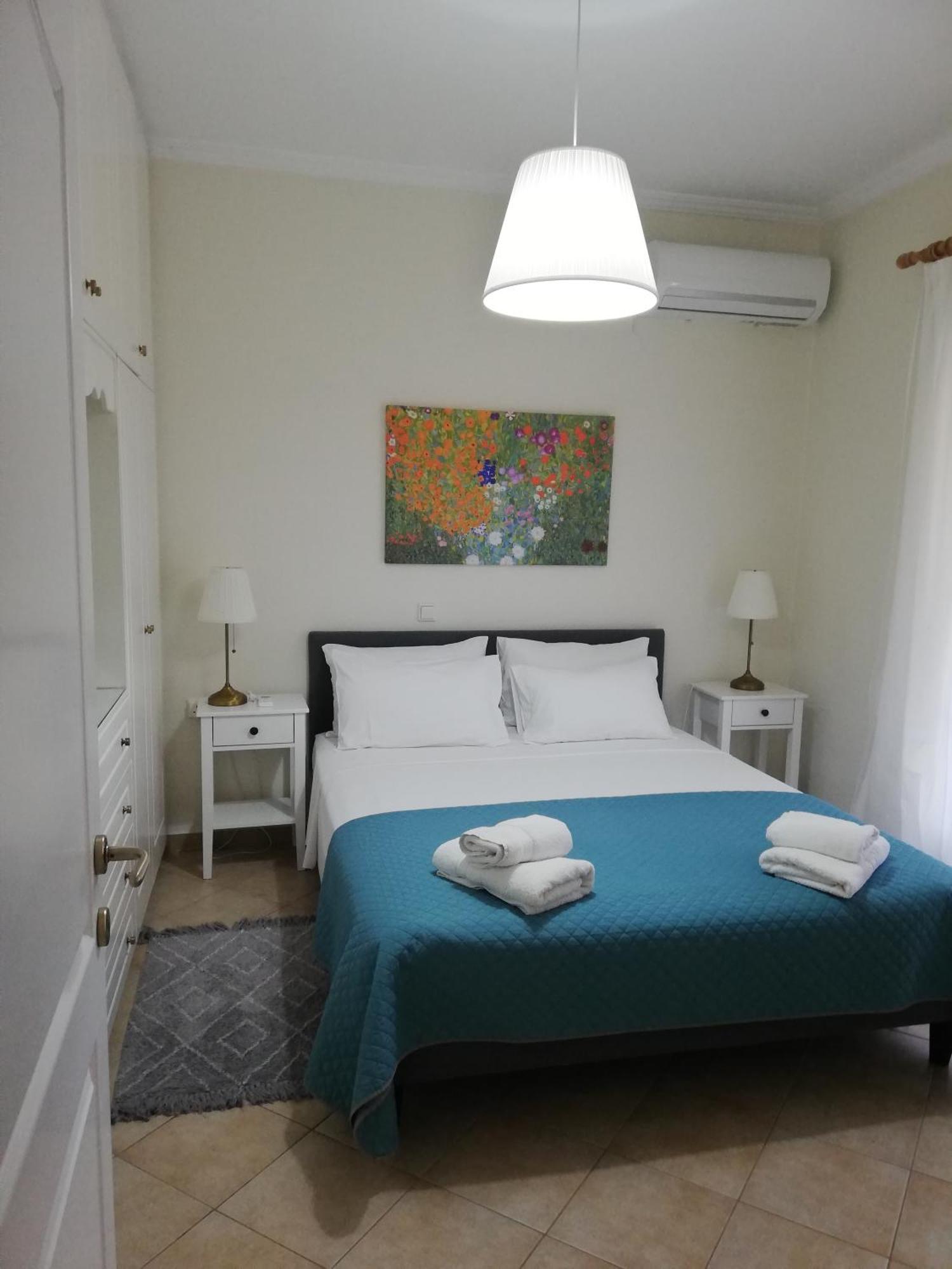 Sunny Stay Furnished Apartment In Kanoni Exterior photo